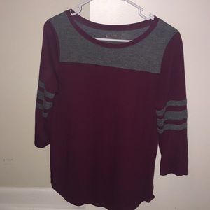 Maroon baseball tee